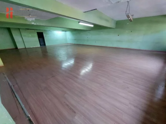 Imagem SALÃO COMERCIAL EM ANDAR INTEIRO COM MAIS DE 650M².