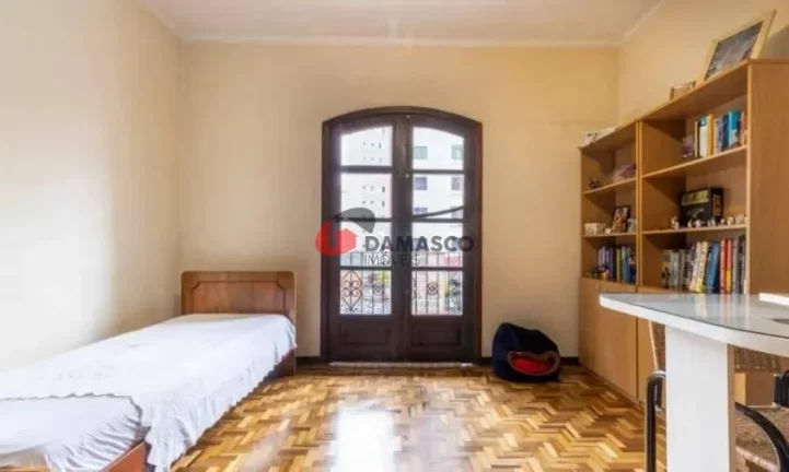 Imagem Sobrado à venda 3 Quartos, 1 Suite, 3 Vagas, 450M², Santa Paula, São Caetano do Sul - SP