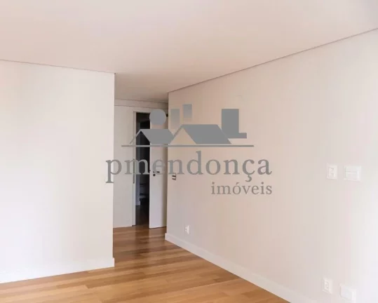 Imagem Apartamento reformado em Higienópolis com 3 suítes e 3 vagas, 236m²