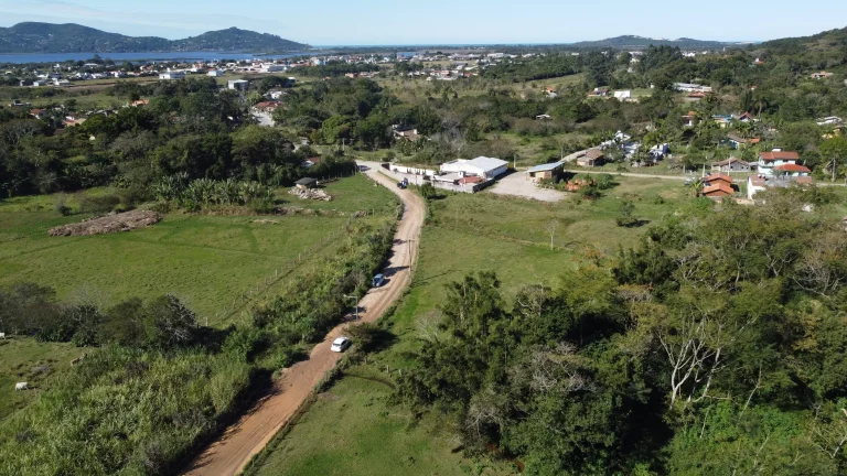 Imagem Terreno de 2.275m² em Garopaba/SC - R$650.000,00