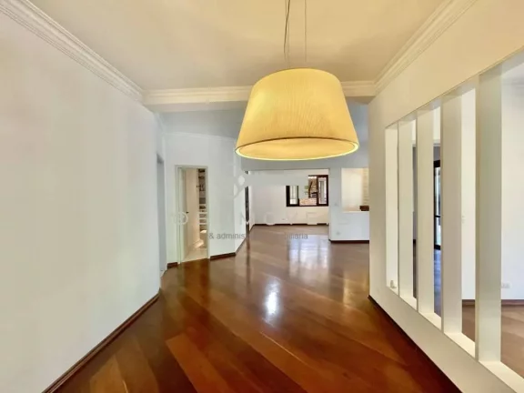 Imagem Casa Térrea Sustentável na Granja Viana: 3 Suítes, Piscina e Anexo Gourmet