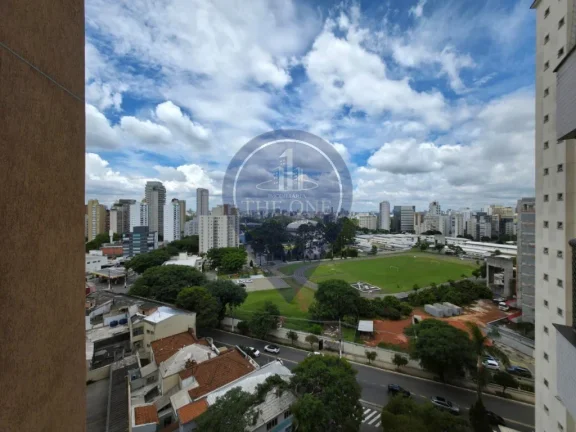 Imagem Imóvel de luxo na Vila Mariana: Apartamento de 4 suítes, 5 banheiros e 4 vagas de garagem em São Paulo-SP.