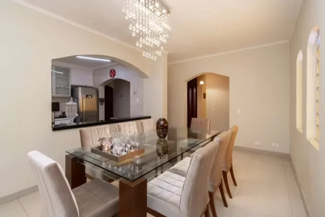 Imagem Excelente Casa à venda com 3 suítes, 4 vagas de garagem, salão de festas e área gourmet por R$1460.000-Jd Marisa-SP