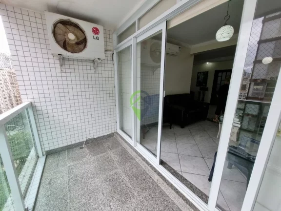Imagem Apartamento com 3 dormitórios e 135m² à venda - Gonzaga - Santos/SP