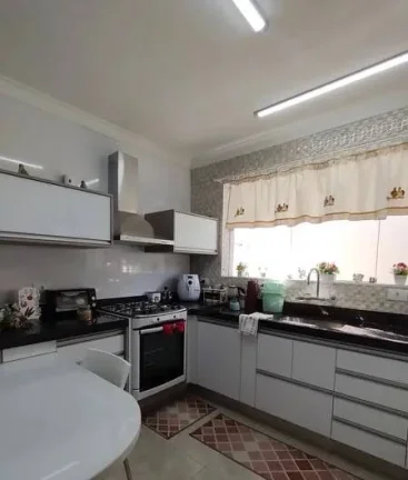 Imagem Casa terrea alto Padrao 295 m² 3 Dormitorios 4 Vagas de Garagens