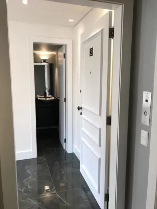 Imagem Apartamento Espaçoso Pronto para Morar na Vila Mariana com 4 Quartos, 3 Suítes e Área de Lazer Completa