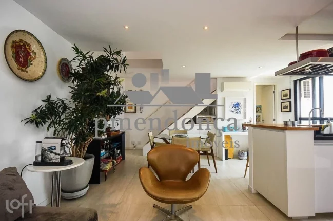 Imagem Apartamento em Pinheiros com 70m², charmoso e funcional...Duplex, andar alto, vista espetacular!