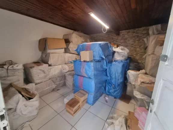 Imagem Terreno com Casa Antiga, 200m² ideal para Construtora, Bairro Olavo Bilac, São Bernardo do Campo