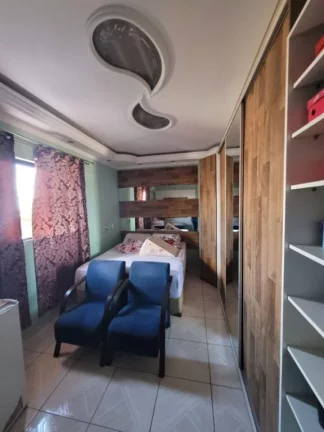 Imagem Sobrado com 3 dormitórios à venda, 187 m² por R$ 600.000,00 - Vila Santa Margarida - Ferraz de Vasconcelos/SP