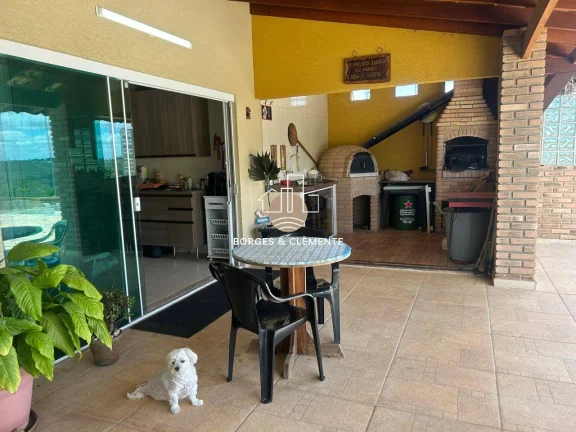 Imagem Chácara à venda no Condomínio dos Palmares – Atibaia/SP Porteira Fechada