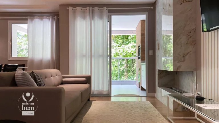 Imagem Venha morar em meio a natureza! Apartamento com 3 quartos (1 suíte), sacada com churrasqueira à venda por R$ 987.000 - Bacacheri - Curitiba/PR