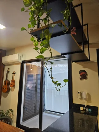 Imagem Apartamento mobiliado para venda no Swiss Park - Campinas

Com 77 m² bem distribuídos, este aparta...
