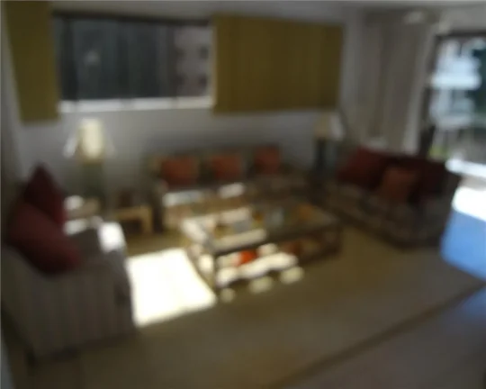 Imagem Apartamento à venda no Guarujá na Praia das Pitangueiras.