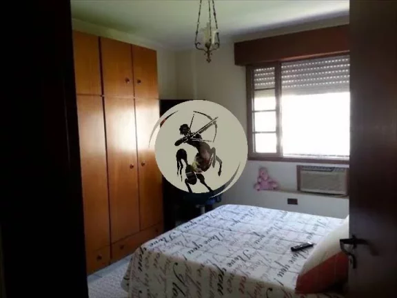 Imagem APARTAMAENTO REFORMADO A VENDA EM SANTOS