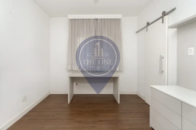 Imagem Apartamento à venda em Pinheiros, São Paulo-SP: 3 quartos, 1 suíte, 2 salas, 1 banheiro, 1 vaga de garagem, 105 m².
