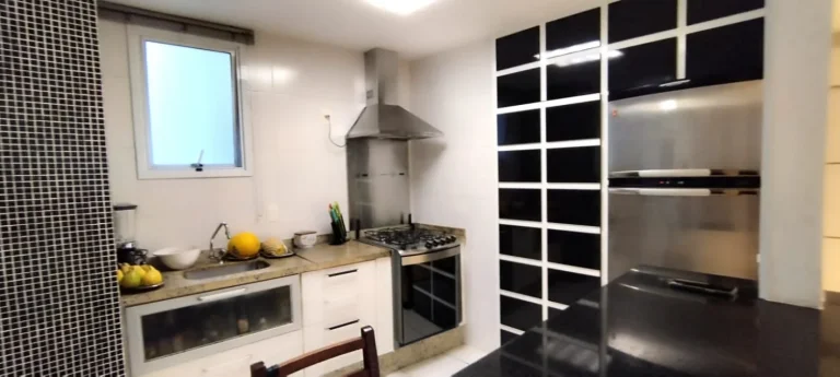 Imagem Duplex 170 M², 3Q, 3 Suítes, Sala espaçosa, 4 Banheiros, 4 vagas, Piscina Aquecida, Academia, Sauna, Próximo ao metrô.