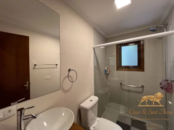 Imagem Linda Casa a venda em condomínio de alto padrão Campos do Jordão-SP