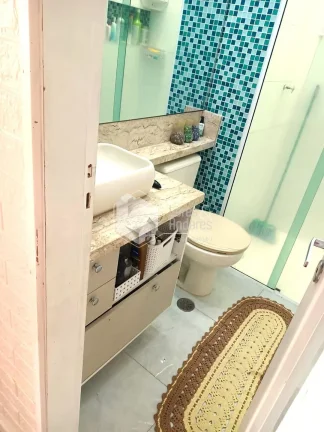 Imagem CASA DE COND. VENDA, COM 116 M² COM 2 DORMS, 2 SALAS COM COZINHA PLANEJADA E 2 VAGAS NO COND RESIDENCIAL VILLA VERDE