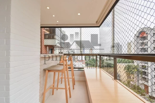 Imagem Apartamento com 4 suítes e 5 vagas à venda Sumaré próximo metrô, 283m2