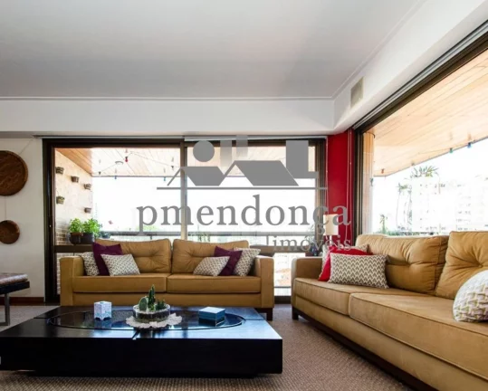 Imagem Apartamento em Perdizes com 4 sui­tes e 5 vagas, 240m²