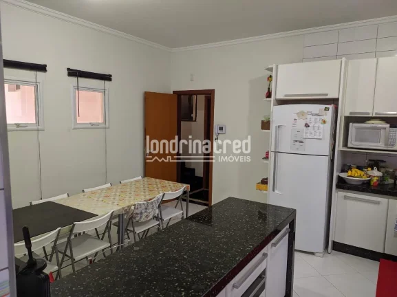 Imagem Casa à venda 4 Quartos, 1 Suite, 4 Vagas, 250M², Santa Mônica, Londrina - PR