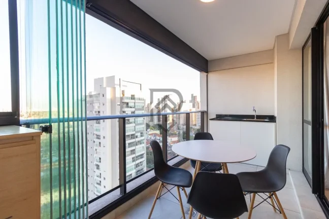 Imagem Apartamento proximo metrô andar alto com quadra de tenis
