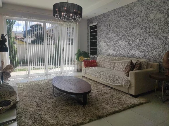 Imagem Casa em Condomínio para Venda em Teresópolis / RJ no bairro Prata