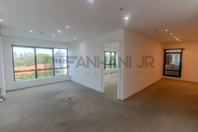 Imagem Sala Comercial de Alto Padrão no Jardim Paulista: 2 salas, 3 banheiros, 3 vagas de garagem, 68m² - São Paulo-SP