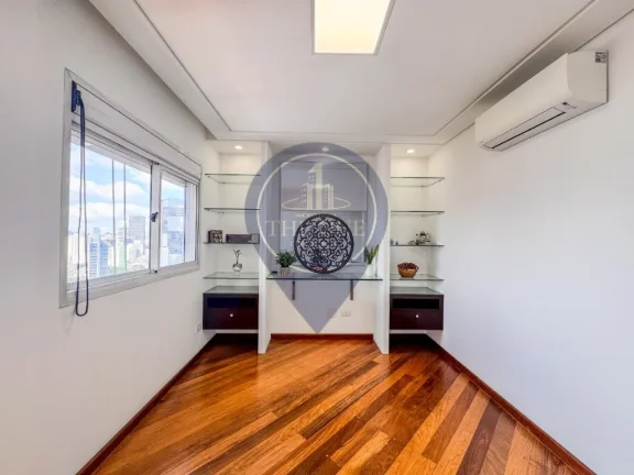 Imagem Imperdível oportunidade de adquirir apartamento de alto padrão em Pinheiros, São Paulo-SP - 3 quartos, 2 suítes, 2 salas, 3 banheiros, 2 vagas de garagem, 118,00 m² de área.