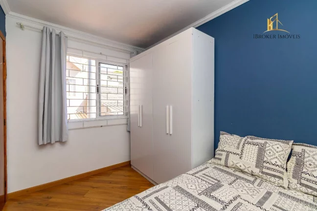 Imagem Sobrado SEMIMOBILIADO com 2 quartos + ático à venda, 108 m² por R$ 499.000 - Xaxim - Curitiba/PR