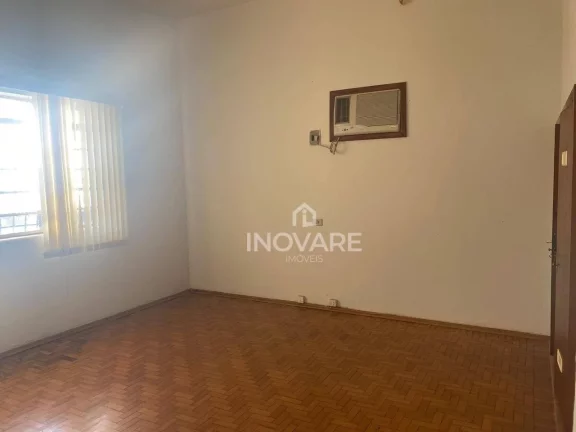 Imagem Casa com 3 dormitórios para alugar, 360 m² por R$ 3.000,00/mês - Setor Central - Itumbiara/GO
