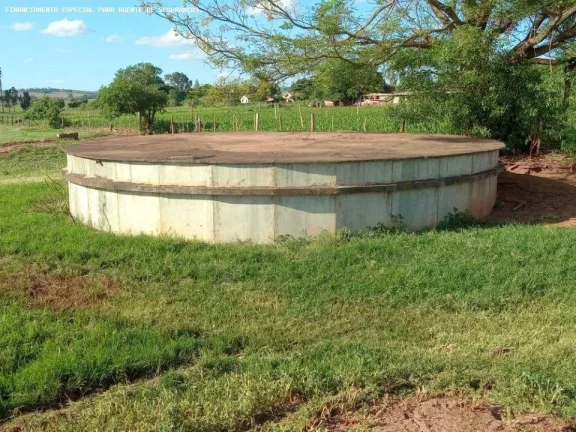 Imagem Chácara para Venda em Flórida, Zona Rural, 4 dormitórios, 1 suíte, 2 banheiros, 3 vagas