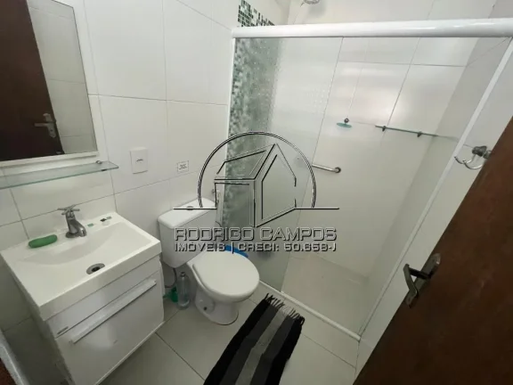Imagem Espaçosa Casa Sobrado com Piscina à Venda no Aviação - Praia Grande