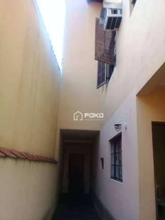Imagem Sobrado com 3 dormitórios à venda, 196 m² por R$ 620.000,00 - Jardim Bom Clima - Guarulhos/SP