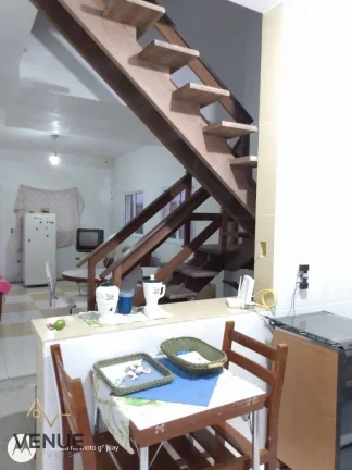 Imagem Sobrado com 2 dormitórios à venda, 90 m² por R$ 380.000,00 - Massaguaçu - Caraguatatuba/SP