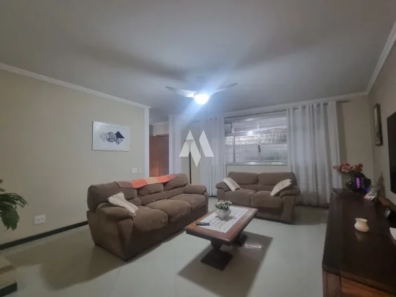 Imagem Casa á venda com 3 dormitórios e 2 suítes - Aparecida em Santos