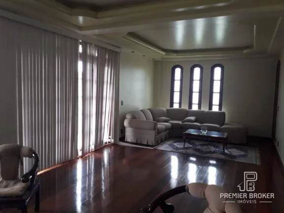 Imagem Casa à venda, 367 m² por R$ 950.000,00 - Fazendinha - Teresópolis/RJ