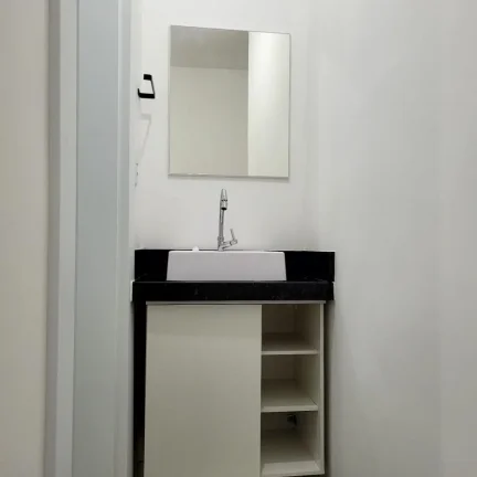 Imagem Loft semi-mobiliado para locação no São Francisco