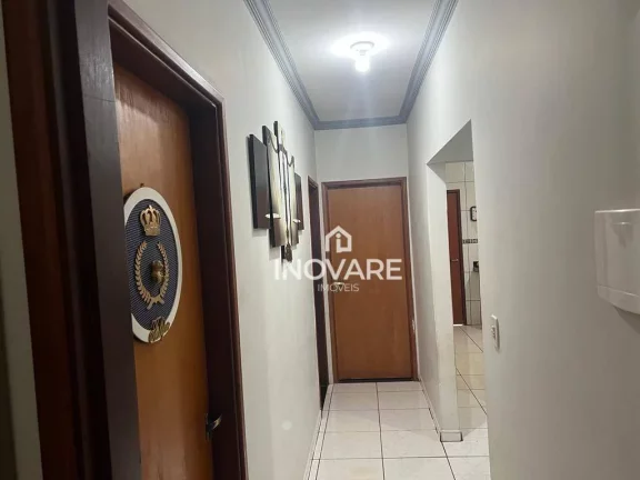 Imagem Casa com 3 dormitórios à venda, 200 m² por R$ 400.000,00 - Santa Maria - Itumbiara/GO
