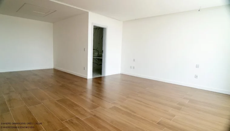 Imagem Casa em Condomínio de Luxo com 5 Quartos e 5 Suítes em Vila de Abrantes, Camaçari-BA: 370m², 2 Salas, 2 Banheiros e 4 Vagas de Garagem!