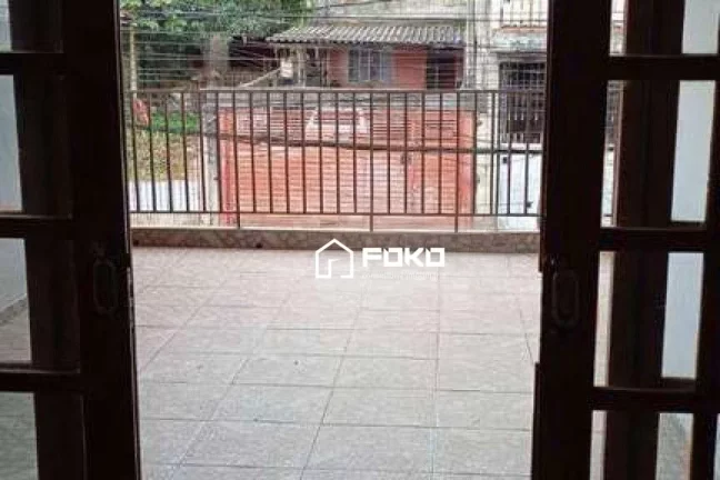 Imagem Casa com 2 dormitórios para alugar, 100 m² por R$ 1.150,00/mês - Cidade Soberana - Guarulhos/SP