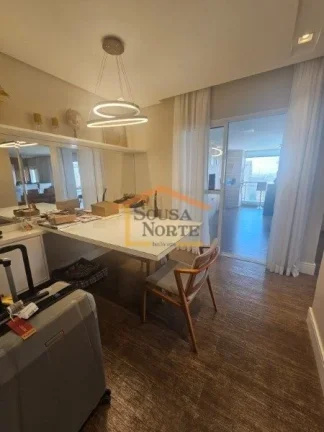 Imagem Apartamento 200m², 3 dormitórios, sendo 3 suites, sendo a master com closet e banheira, além de s...