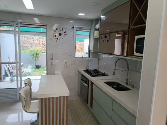 Imagem Sobrado com 3 dormitórios à venda, 117 m² por R$ 901.000,00 - Parque Santa Rosa - Suzano/SP