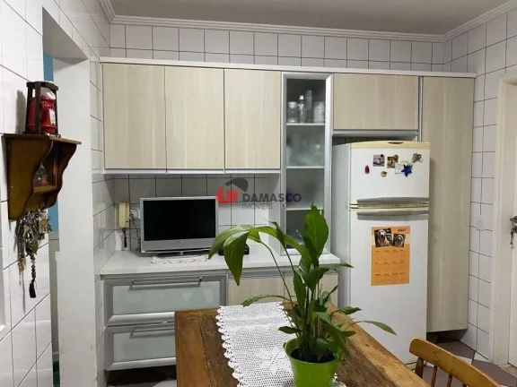 Imagem Sobrado à venda 3 Quartos, 1 Suite, 2 Vagas, 180M², Sítio da Figueira, São Paulo - SP