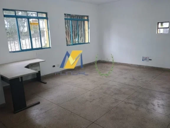 Imagem ???? "Cansado de pagar caro em galpão apertado e mal localizado?"
