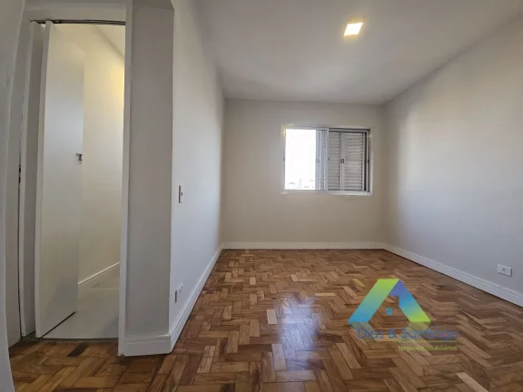 Imagem Apartamento á venda com 3 dormitórios e 2 banheiros em Ipiranga, São Paulo/SP