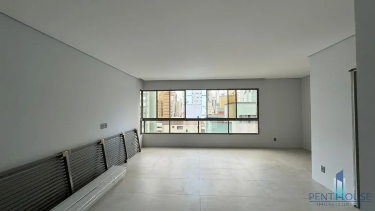 Imagem Apartamento Zona Central para Venda em Balneário Camboriú, CENTRO, 3 dormitórios, 3 suítes, 4 banheiros, 3 vagas