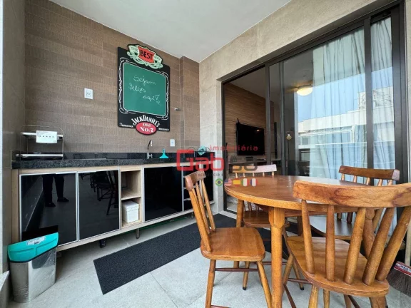 Imagem Cobertura mobiliada com 3 dormitórios à venda, 187 m² por R$ 2.100.000 - Centro - Cabo Frio/RJ