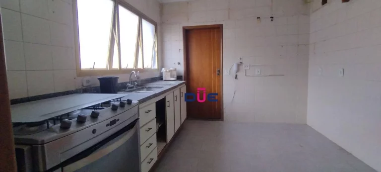 Imagem Apartamento de 3 dormitórios com 1 suíte, no Boqueirão, Santos