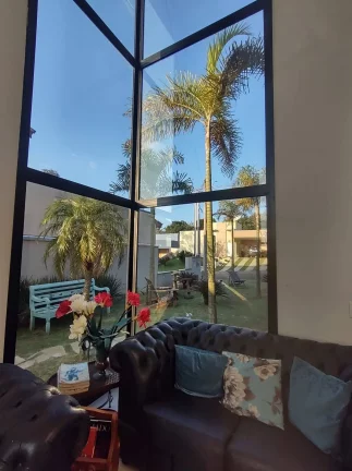 Imagem Linda Casa à Venda no Condomínio Terras de Santa Cruz!